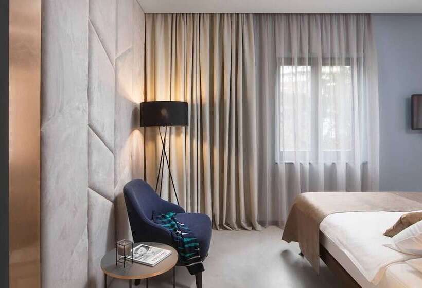 디럭스 룸 킹사이즈 침대, Terra Residence