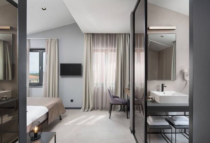스탠다드 룸 킹사이즈 침대, Terra Residence