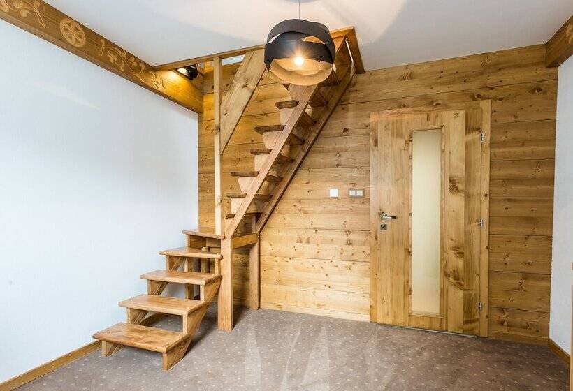 غرفة دوبلكس, Palatin