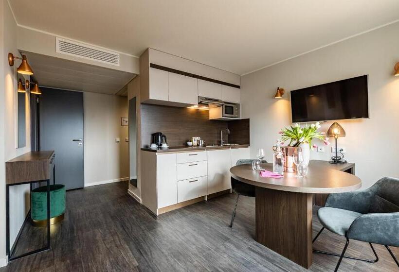 디럭스 룸, Maseven München Messe Dornach