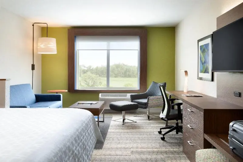 キングサイズベッドのスイートルーム, Holiday Inn Express & Suites Middletown Goshen, An Ihg