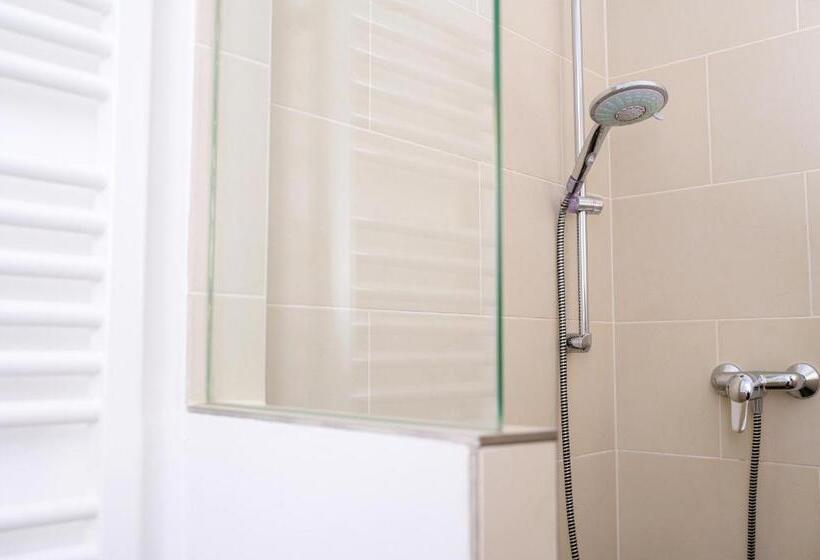 Номер Стандарт, Pension Kleine Residenz