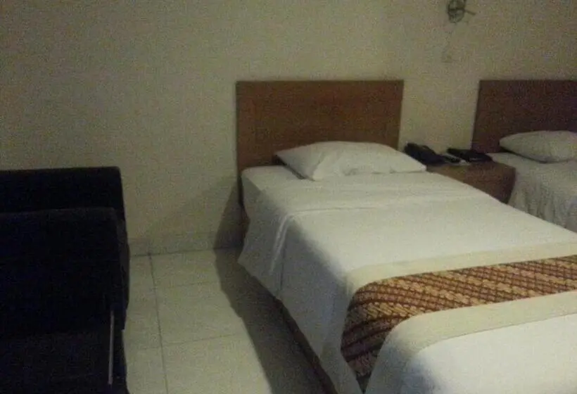 Quarto Deluxe, The Amrani Syariah