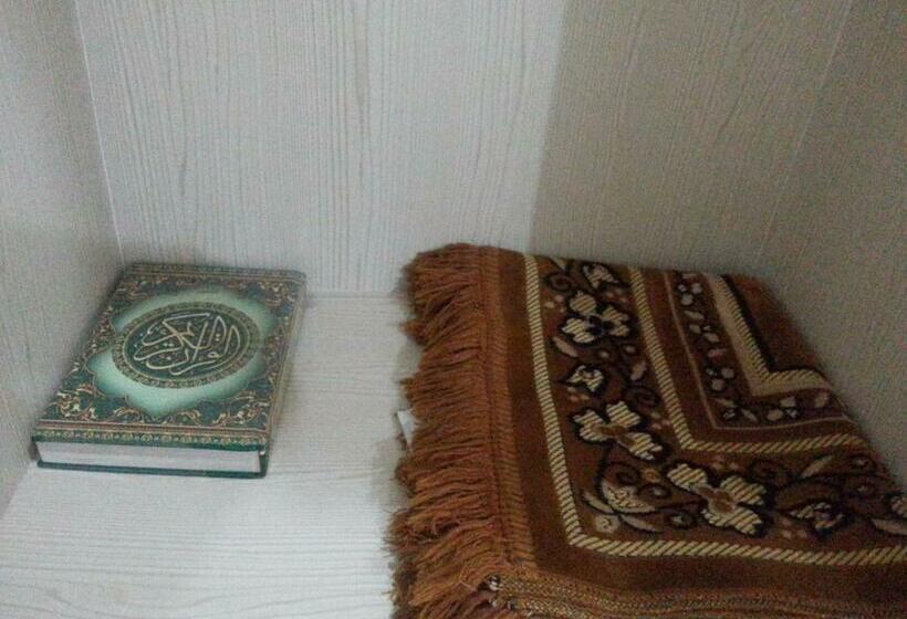 Habitació Estàndard, The Amrani Syariah