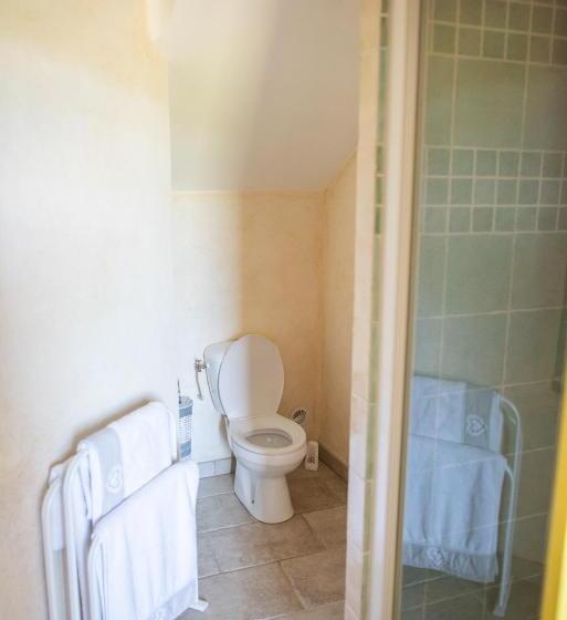 غرفة قياسية, Chateau De Sainte Croix