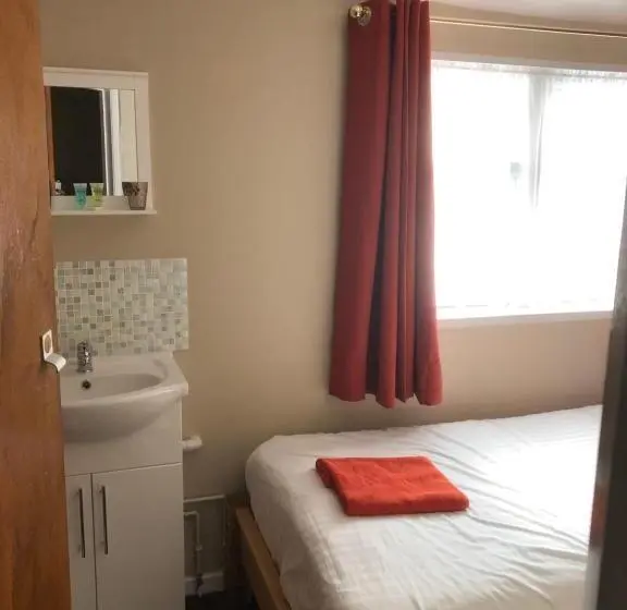 スタンダードシングルルーム, Willows Guest House