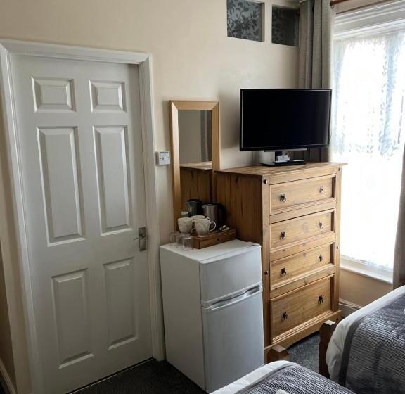 غرفة عائلية, Willows Guest House