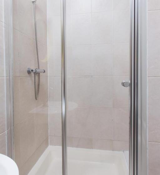 标准工作室, Tooting Broadway Studios & Rooms By Dc London Rooms