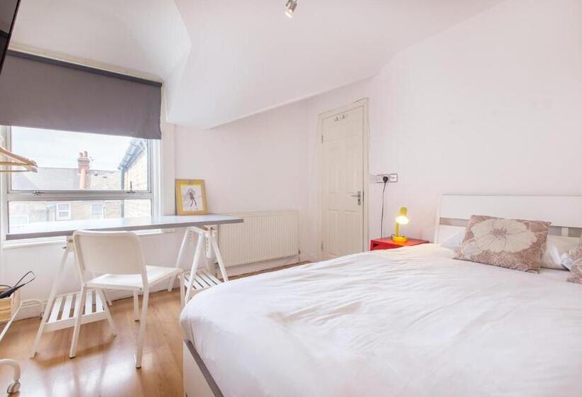 带共用浴室的标准房间, Tooting Broadway Studios & Rooms By Dc London Rooms