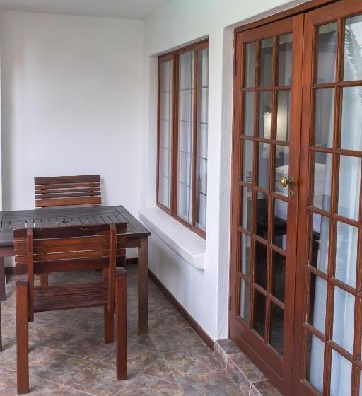 스탠다드 발코니 룸, Aanmani Rose Guest House