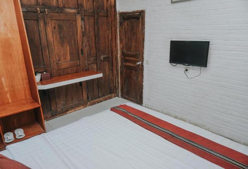 اتاق لوکس, Cempaka Borobudur Guest House