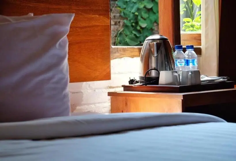 Deluxe 3 Pers. Værelse, Cempaka Borobudur Guest House