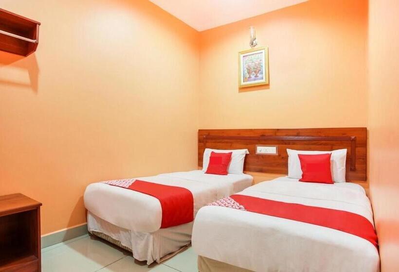 חדר סטנדרט, My Town