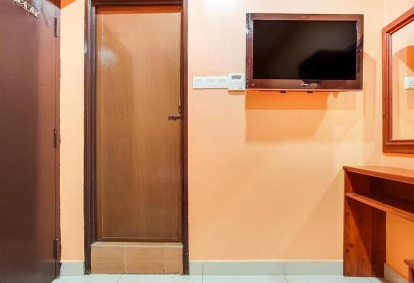 חדר סטנדרט, My Town