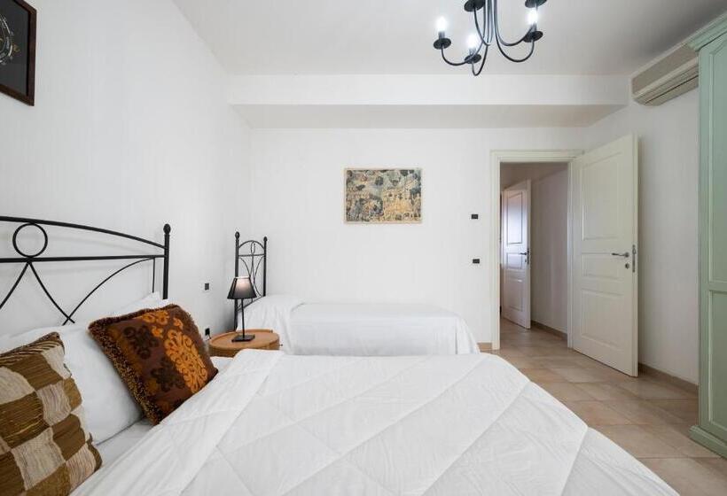 2 Bedroom Apartment Pool View, Ombra Verde Residence E B&b