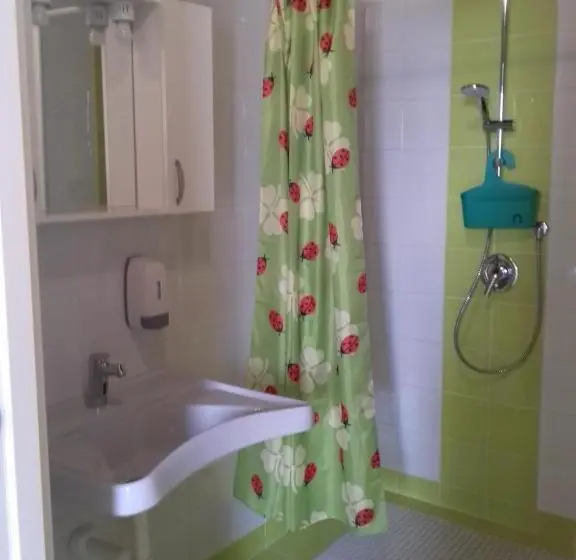 レイクビュースタンダードルーム, Agriturismo Cascina Lert
