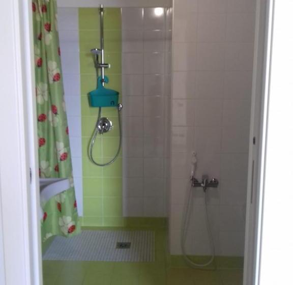 חדר סטנדרט נוף לאגם, Agriturismo Cascina Lert