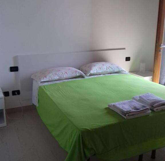 חדר סטנדרט נוף לאגם, Agriturismo Cascina Lert