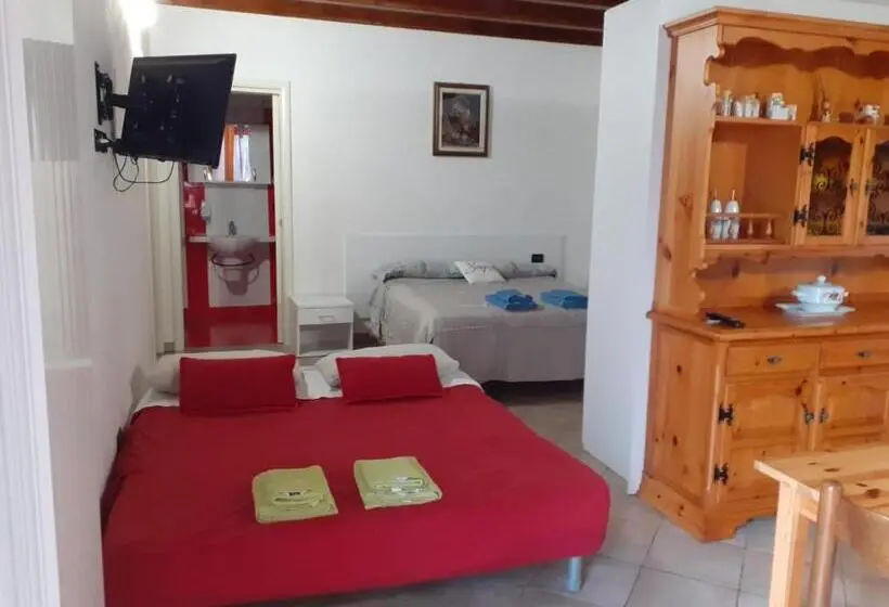 ファミリーステューディオ, Agriturismo Cascina Lert