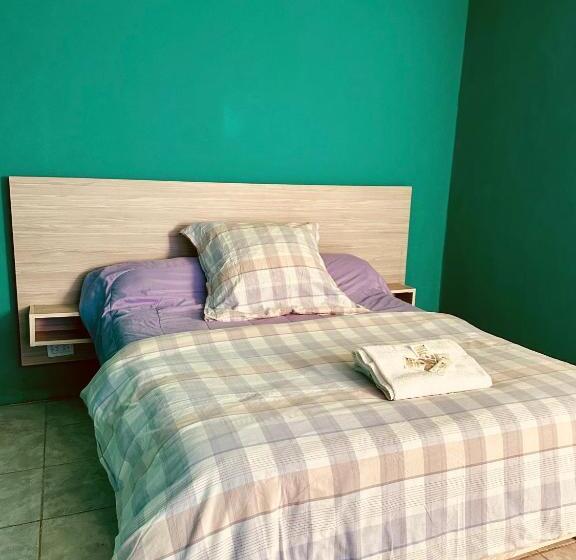 スタンダードルーム, Amancay, Hostal Patagonico