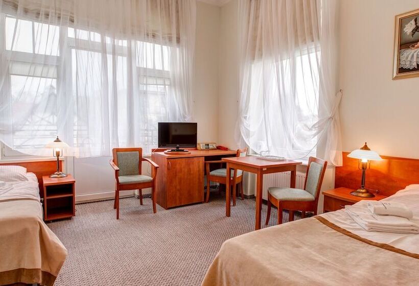 Номер Стандарт, Bursztyn