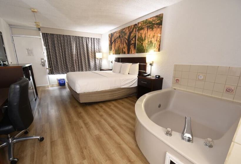 スーペリアースイート, Days Inn By Wyndham Stuart