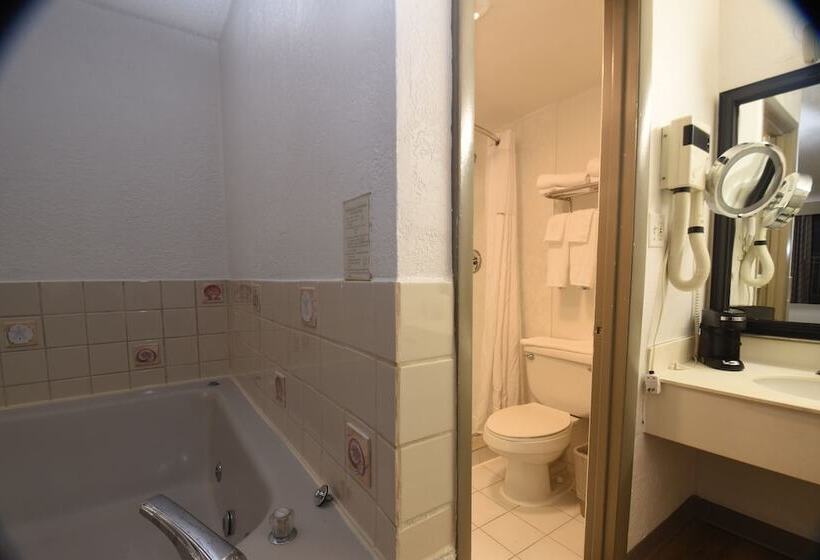 スーペリアースイート, Days Inn By Wyndham Stuart