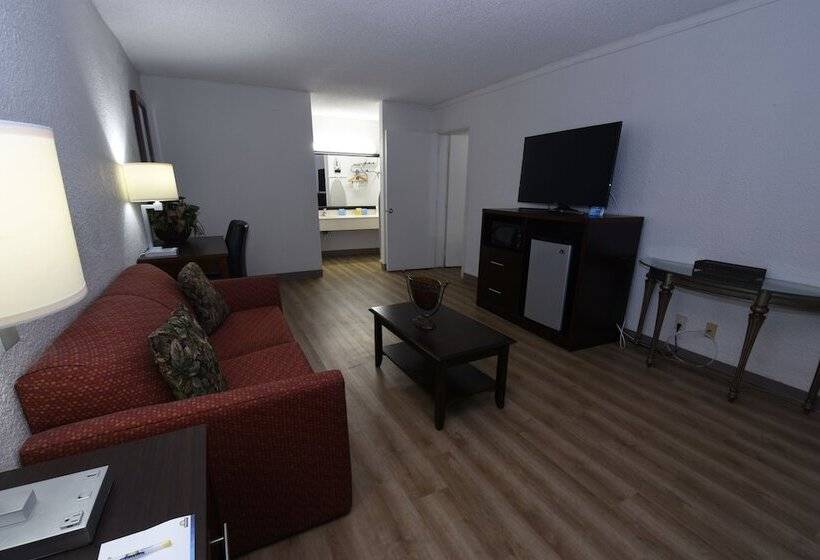 身障者適用スイートルーム, Days Inn By Wyndham Stuart