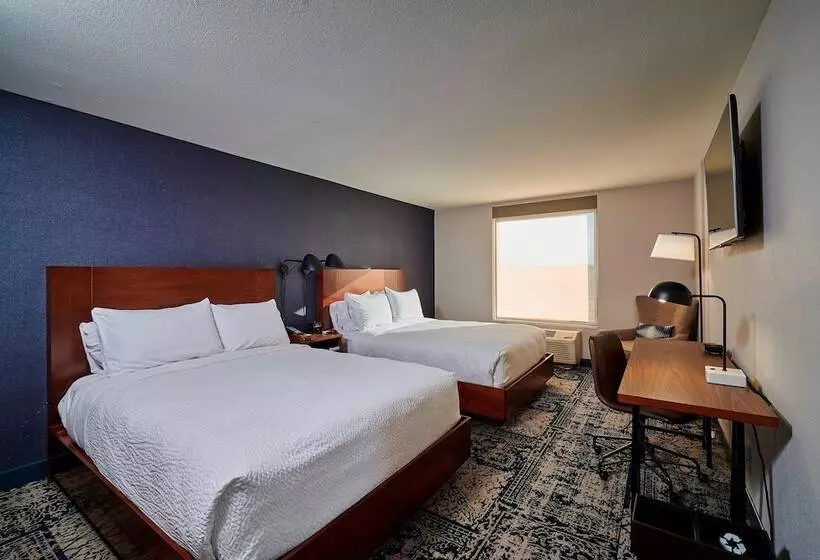 ２ダブルベッドのスタンダードルーム, Four Points By Sheraton Clevelandeastlake