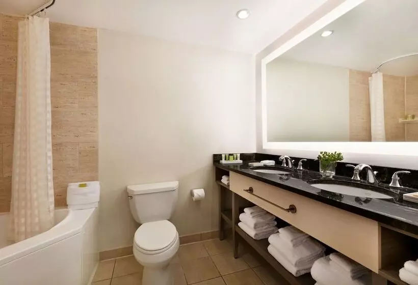 スイート, Hilton Ocean City Oceanfront Suites