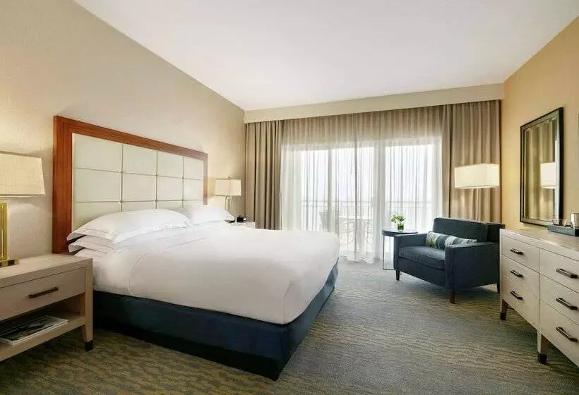 オーシャンビュースイート, Hilton Ocean City Oceanfront Suites
