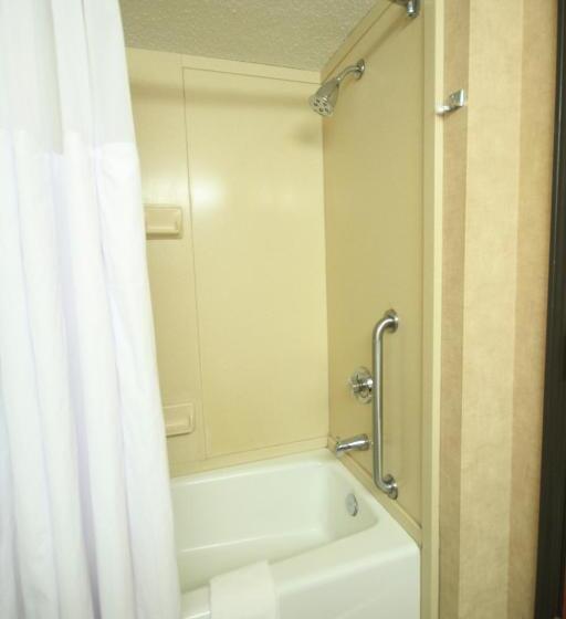 스위트, Ramada By Wyndham Sioux Falls Airport   Waterpark Resort & Event Center