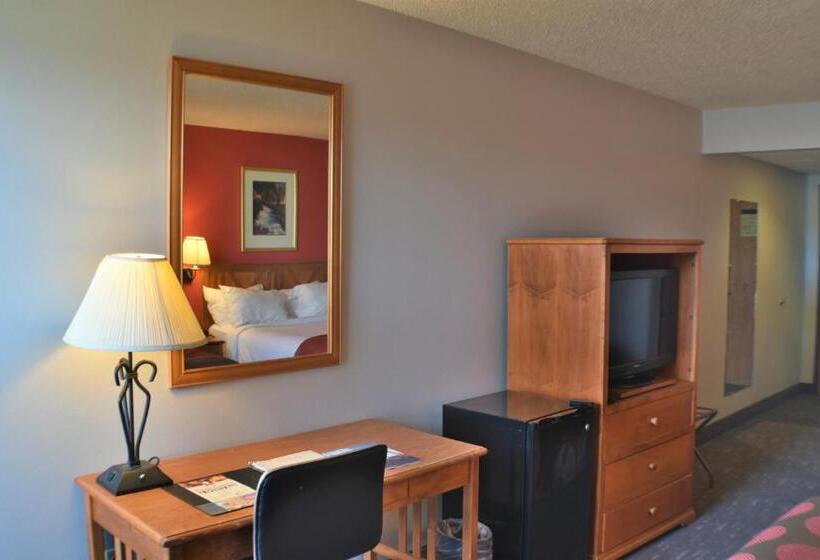 스탠다드 룸, Ramada By Wyndham Sioux Falls Airport   Waterpark Resort & Event Center