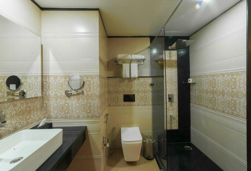 جناح عائلي, Costa Riviera