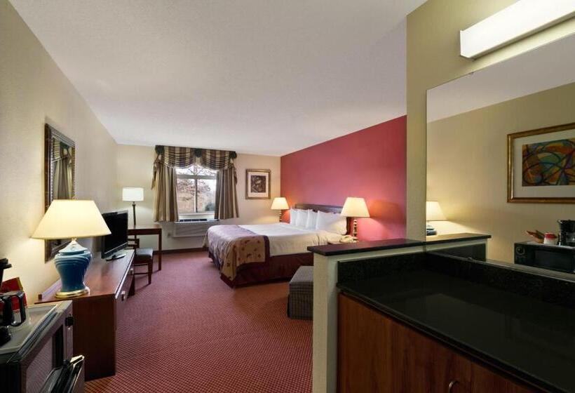디럭스 스위트 킹 침대, Econo Lodge Whitehall Near Michigan S Adventure