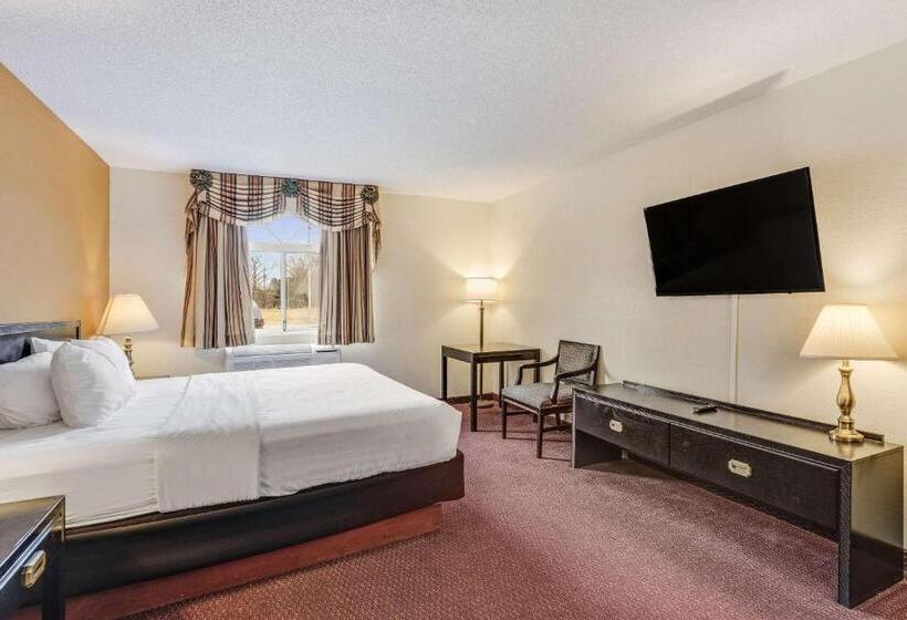 스위트 킹사이즈 침대, Econo Lodge Whitehall Near Michigan S Adventure