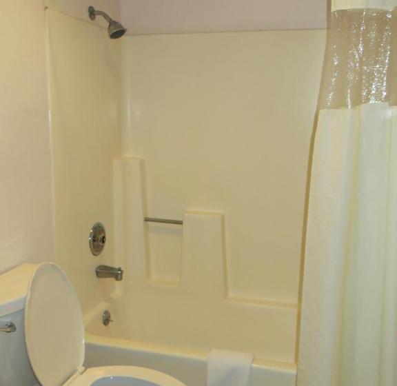 غرفة قياسية سرير كينج, Howard Johnson By Wyndham Torrance