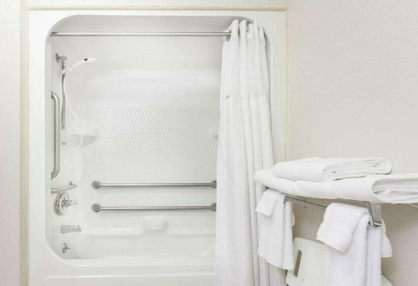 غرفة قياسية سرير كينج, Ramada By Wyndham Tell City