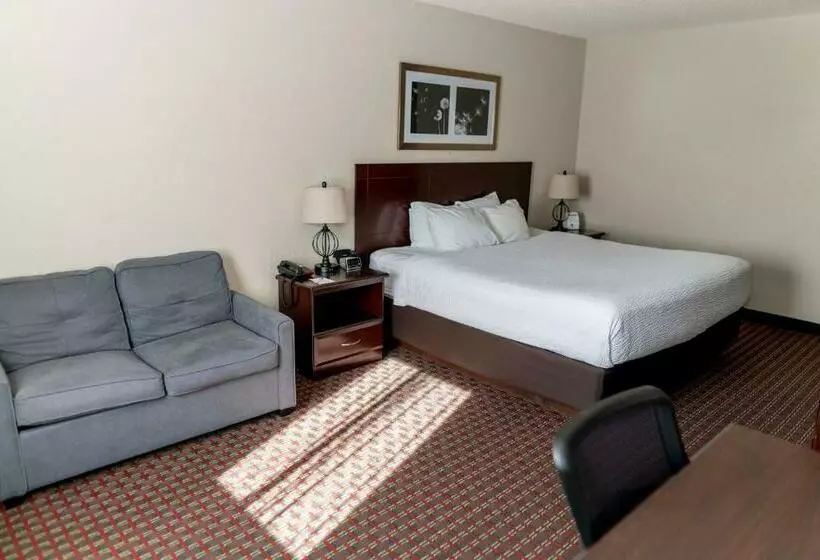 キングサイズベッドのデラックスルーム, Ramada By Wyndham Tell City