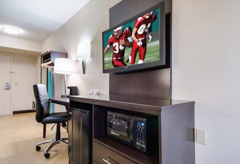 اتاق لوکس, Red Roof Inn Laredo