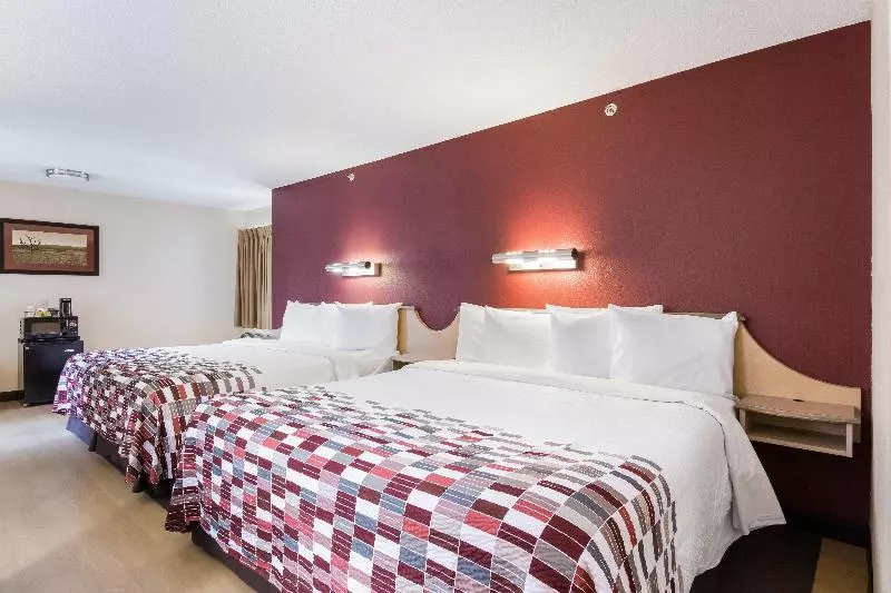 キングサイズベッドのスタンダードルーム, Red Roof Inn Laredo
