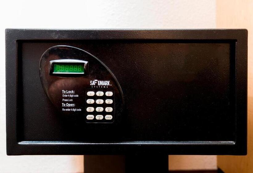 غرفة ديلوكس, Red Roof Inn Pittsburgh North  Cranberry Township