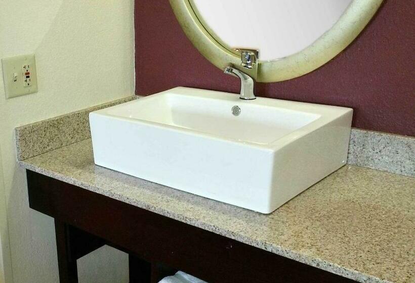 غرفه قياسيه سريرين مزدوجين, Red Roof Plus Chicago   Hoffman Estates