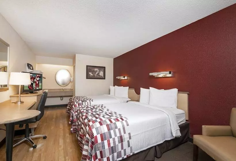 ２ダブルベッドのスタンダードルーム, Red Roof Inn Tampa Fairgrounds   Casino