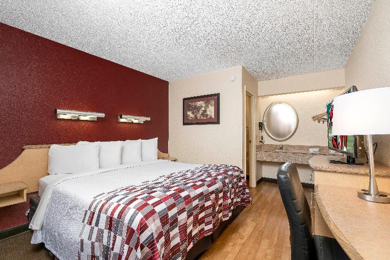 带大床的标准间, Red Roof Inn Tampa Fairgrounds   Casino