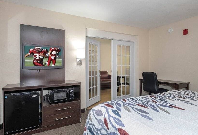 Suíte, Red Roof Inn Plus+ Jacksonville – Southpoint