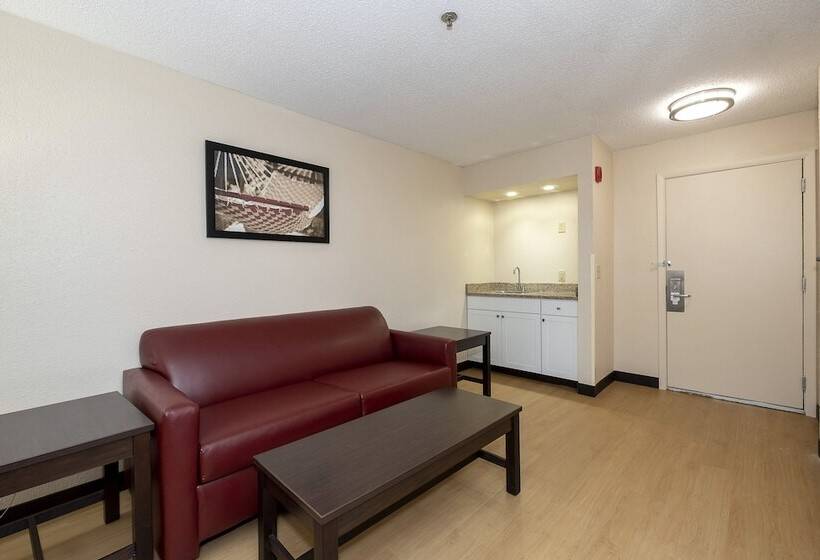 Люкс, Red Roof Inn Plus+ Jacksonville – Southpoint