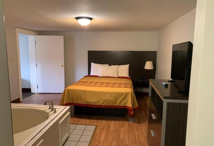 带2个卧室的套房, Travelodge By Wyndham Pigeon Forge