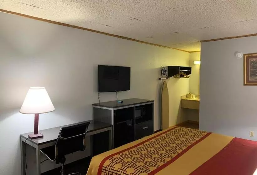 マウンテンビュースタンダードルーム, Travelodge By Wyndham Pigeon Forge