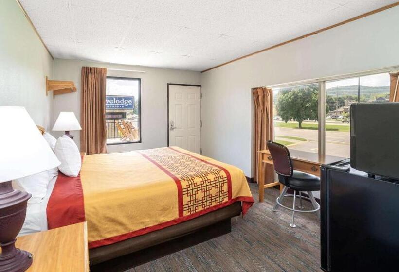 اتاق استاندارد با چشمانداز کوهستان, Travelodge By Wyndham Pigeon Forge